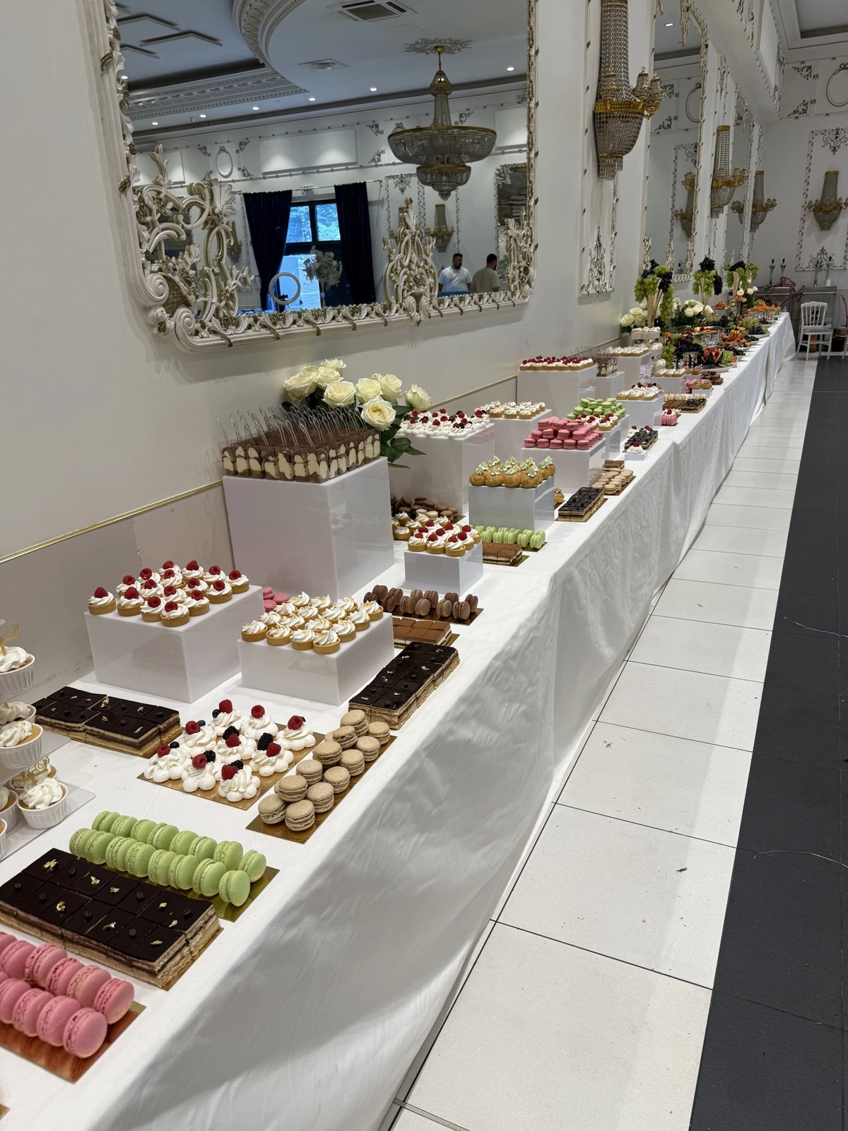 Détail de la table sucrée de mariage 2